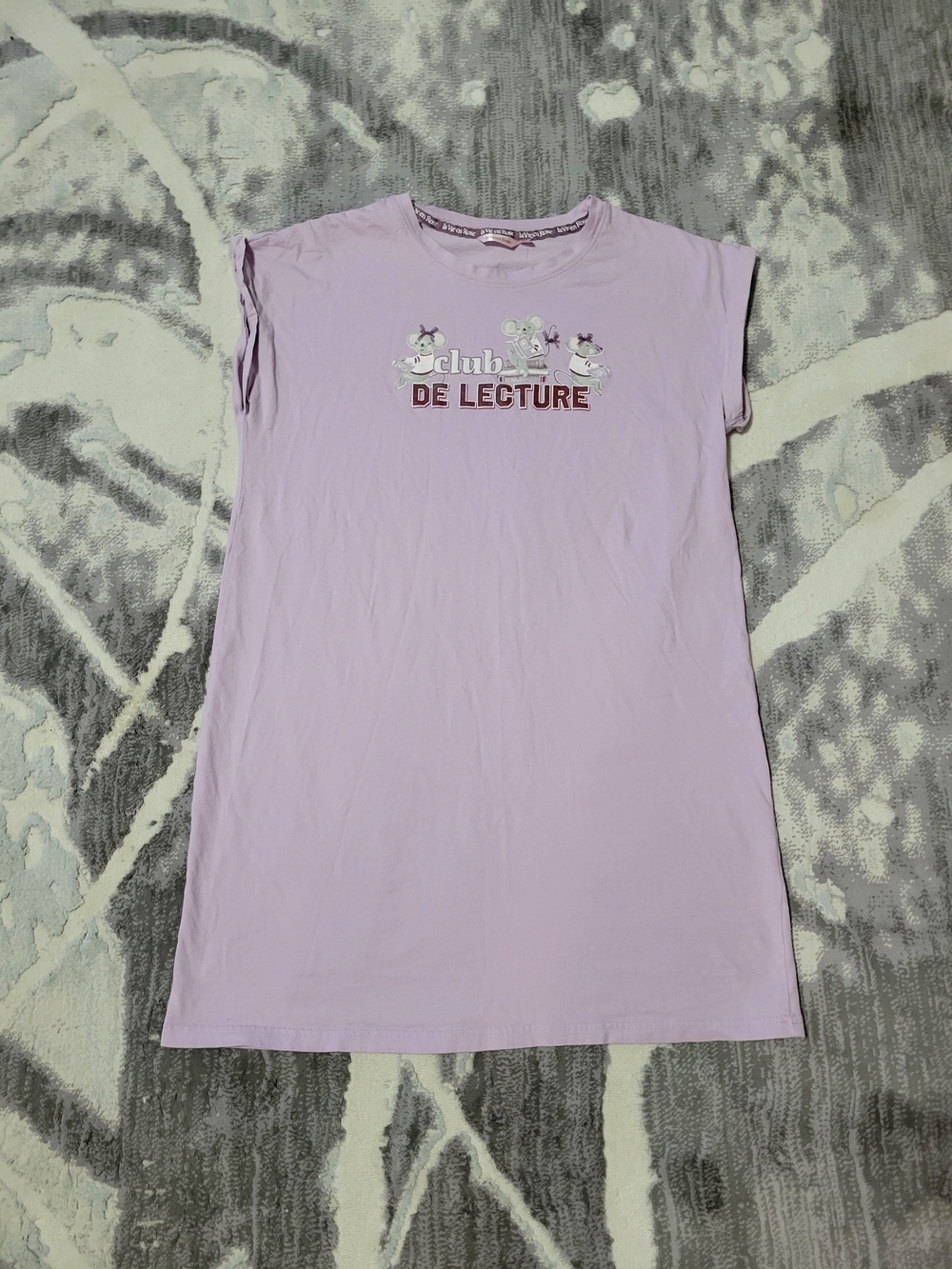 Lilac 'Club de Lecture' Graphic Pajama Dress Size M